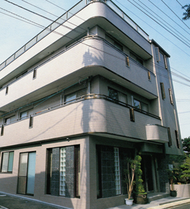 福新ドレス本社外観